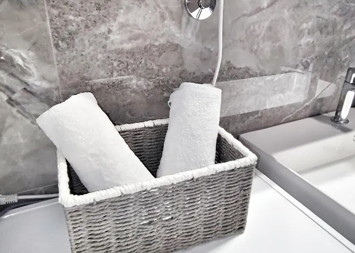 Lux Nina&martina' New 2025- Free Garage Parking Apartman Split